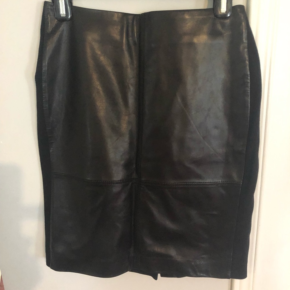 Talbots black leader skirt